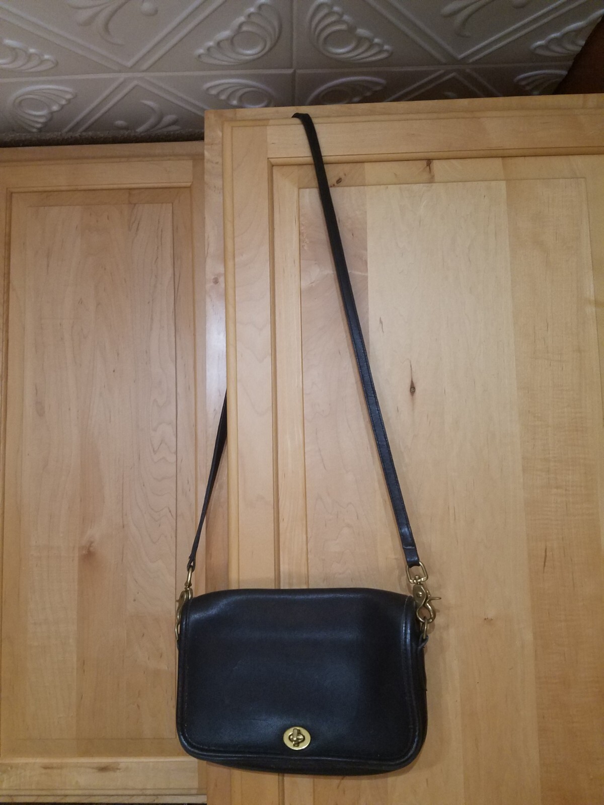 Vintage Coach Penny Pocket Black Leather Flap Crossbody Shoulder Bag
