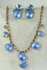 VTG OLD STORE STOCK JULIANA BLUE GLASS & RHINESTONE CLIP EARRINGS NECKLACE SET