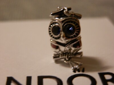 BN GENUINE PANDORA WISE OWL GRADUATION CHARM-798907C01-FREE PP UK