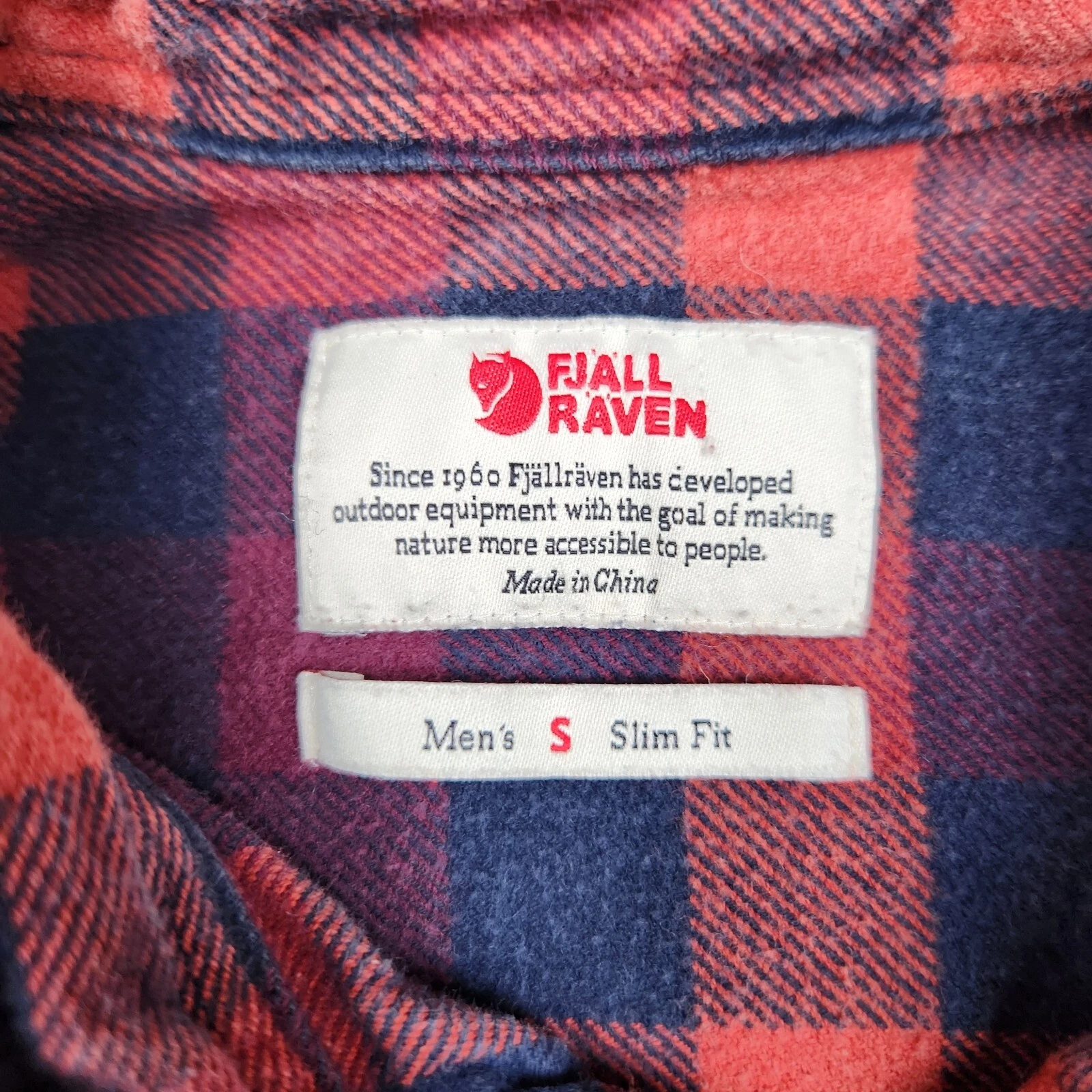fjallraven plaid slim fit flannel long sleeve outdoor shirt