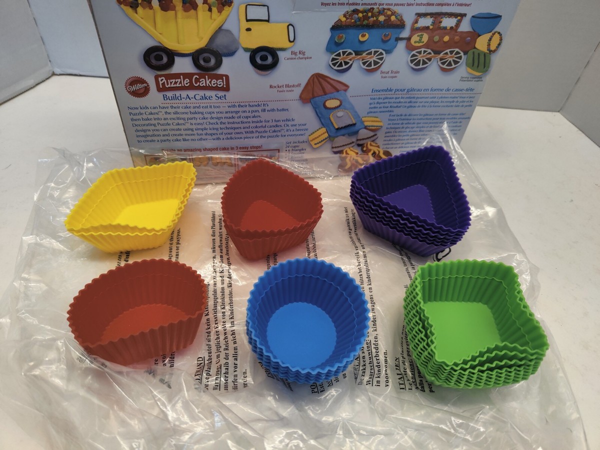 Wilton Puzzle Cakes! Build-A-Cake Set Complete in Original