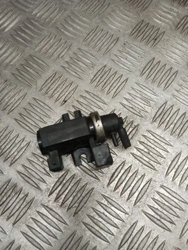 BMW 5 E60 E61 2004 Diesel 160kW Turbolader Druckwandler Magnetventil 2247906