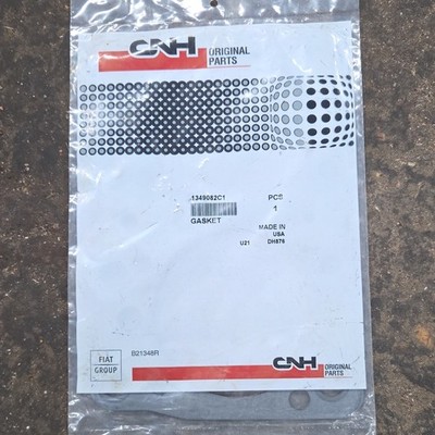 CNH Original Parts Gasket Part 1349082C1 OEM Replacement Gasket