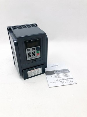 VFD Wechselrichter,VFD Frequenzumrichter 2,2 kW Einphasiger 220VAC Eingang