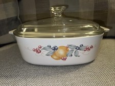 Vintage Corning Ware Casserole Dish w/Lid “Abundance” Pattern Fruit  9”x2.5”- 2L