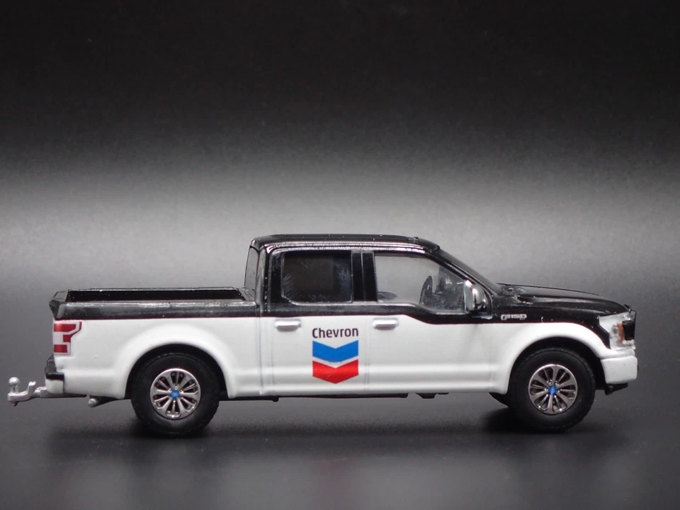 2015 - 2020 Ford F150 Pickup Truck Stx Chevron 1:64 Scale Diecast Modello Auto - Immagine 3 di 4