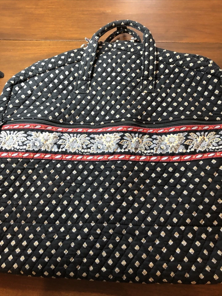 Vtg Vera Bradley Hanging Garment Bag Black W/Red Trim And Lining Quilted EUC - Image 3 of 4