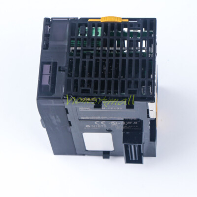 Ein Gebraucht OMRON CJ2M-CPU33