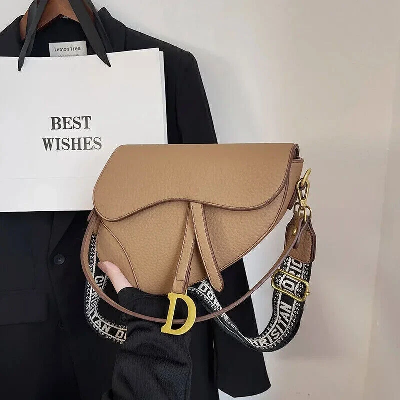 Nuevo Bolso Bandolera Colgante con Forma de Sillín Bolso para Hombro de Cuero para Mujeres Foto 4 de 4