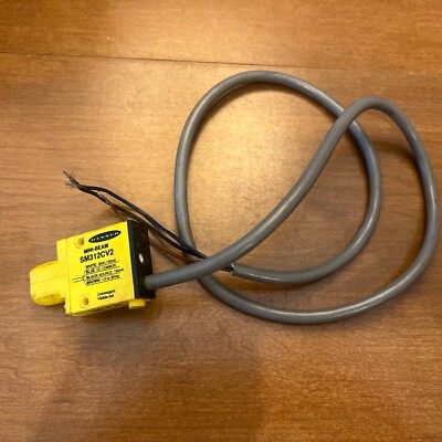  Banner SM312CV2 Mini-beam Photoelectric Sensor 10-30VDC, Used, Free Ship 