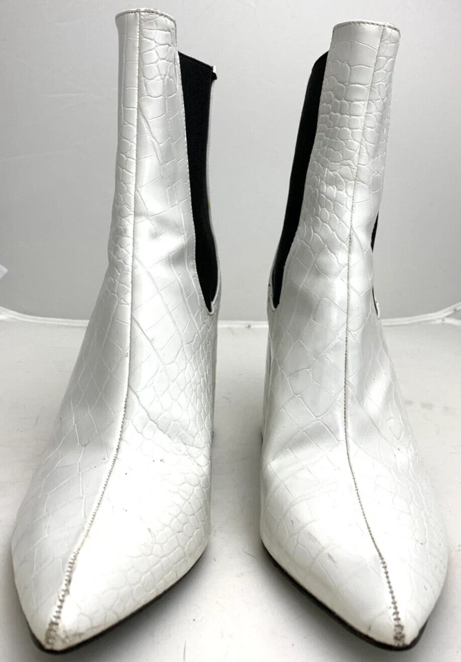 Botín para mujer BooHoo blanco estampado de cocodrilo con tacón FH1074319 talla 6/39/8 Foto 2 de 4