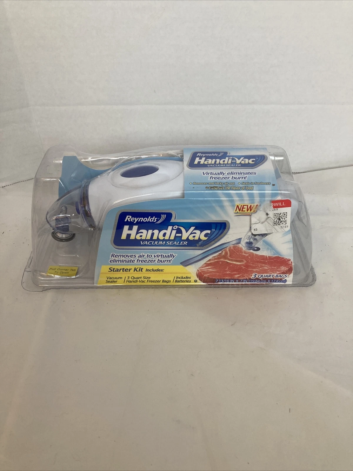 Reynolds Handi-Vac Vacuum Sealer Freezer Storage Bag Starter Kit w/ 3 Quart Bags