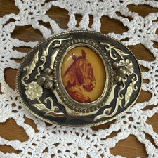 Western Americana Oval Horse Head Belt Buckle Gold Tone Floral Scroll Design