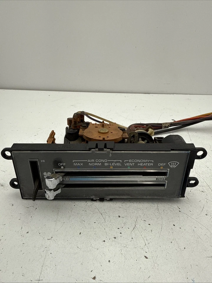 1977 - 1985 Oldsmobile Chevy Olds Buick Pontiac кондиционер климат-контроль OEM - Изображение 3 из 4