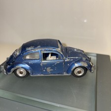 DINKY TOYS VINTAGE 1965 Vw Volkswagen Beetle De Luxe 1300 Early Wheels 