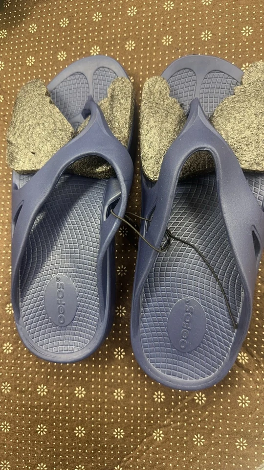 Chanclas OOFOS Calzado de Recuperación Ligero, Reduce el Estrés en los Pies-Unisex Foto 2 de 3