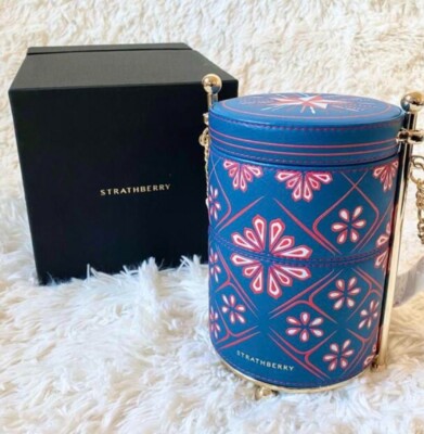 バッグ STRATHBERRY biscuit bag Maze Night Kiss Strathberry Biscuit Bag Maze Night Kiss NEW/UNUSED Rare Cute for