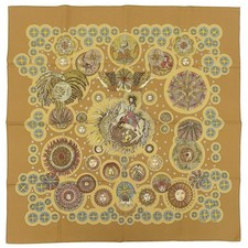 HERMES Carre 90 LE ROY SOLEIL Silk Scarf Camel 89cm x 88cm Women's Pre-owned