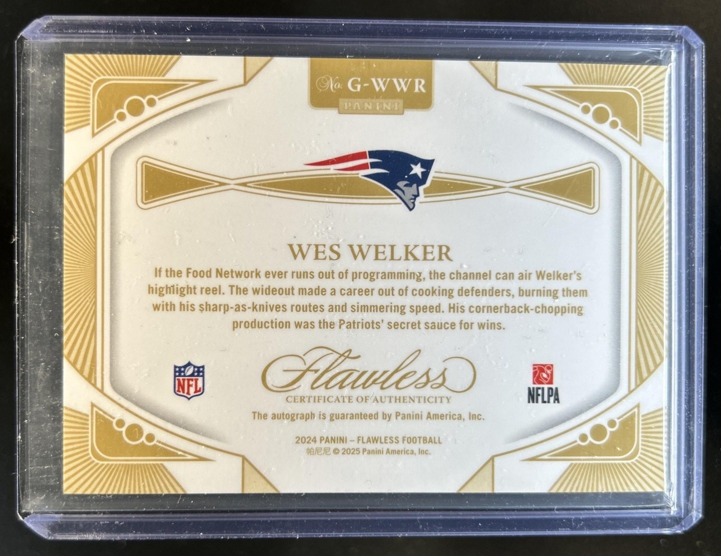 2024 Panini Flawless Wes Welker Greats Sapphire Autograph Auto #03/10 Patriots view 2