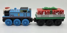 Christmas Thomas the Tank Engine and Gift Car Wooden, WORKS inv. #12920