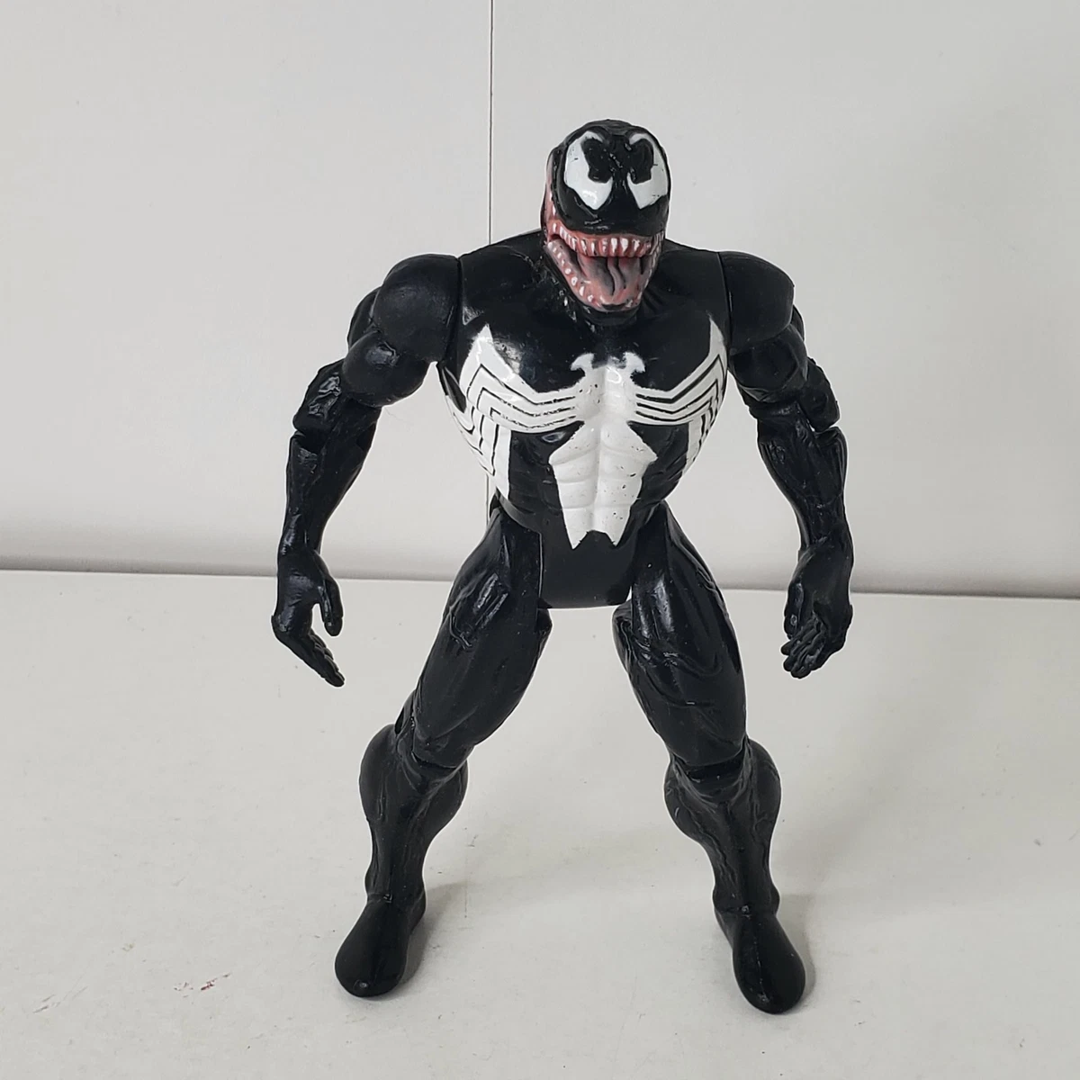 Venom ToyBiz Spider-Man Action Figures & Accessories for sale | eBay