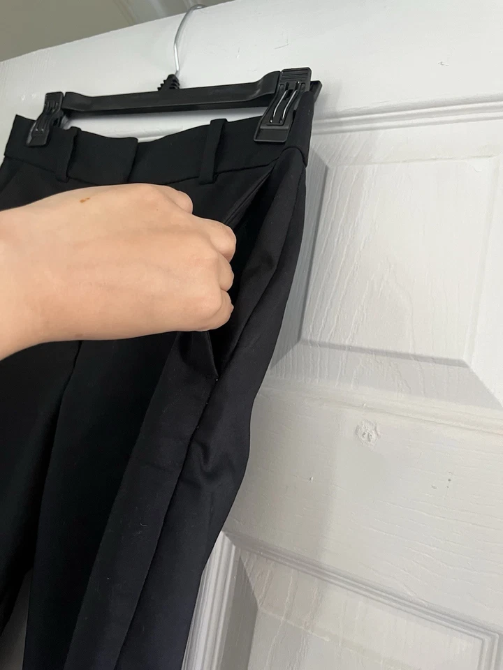 H&M 女式连衣裙/工装裤 6 码基本款黑色 — 第 4/4 张图片