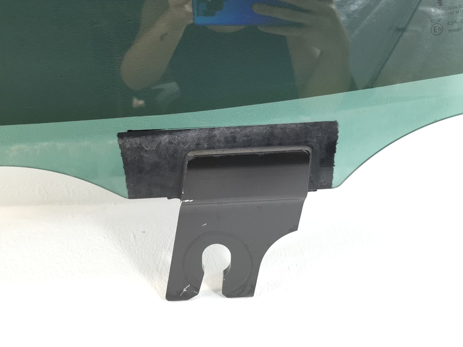 Maserati Levante 2018 Rear Left Door glass