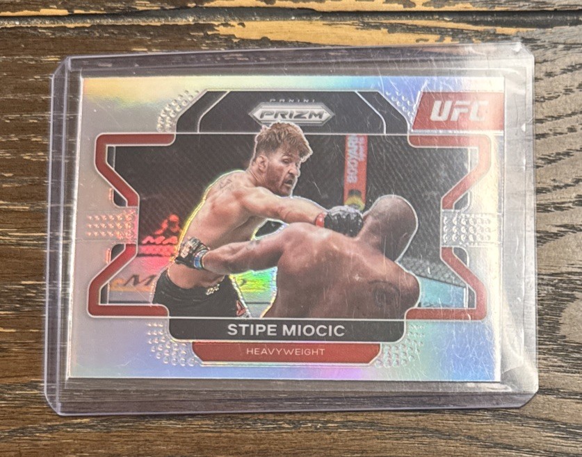 2022 Panini Prizm UFC - Stipe Miocic #100 Silver Prizm