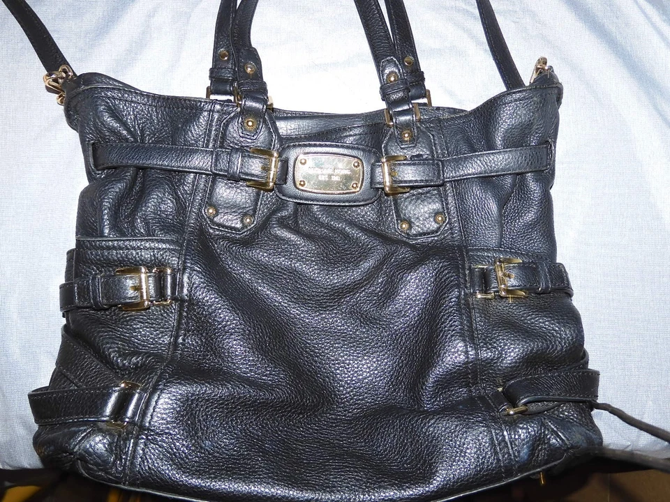 Michael Kors Gansevoort Black Pebbled Leather Shoulder Bag Crossbody Large Tote - Image 2 of 4