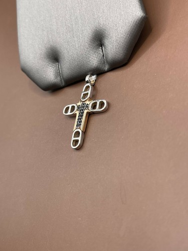 Colgante de cruz de oro real de 18 k - Imagen 4 de 6