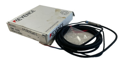 NEW KEYENCE EM-030 PROXIMITY SWITCH EM030