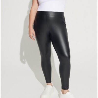 TORRID full length signature waist faux leather leggings size or 4X