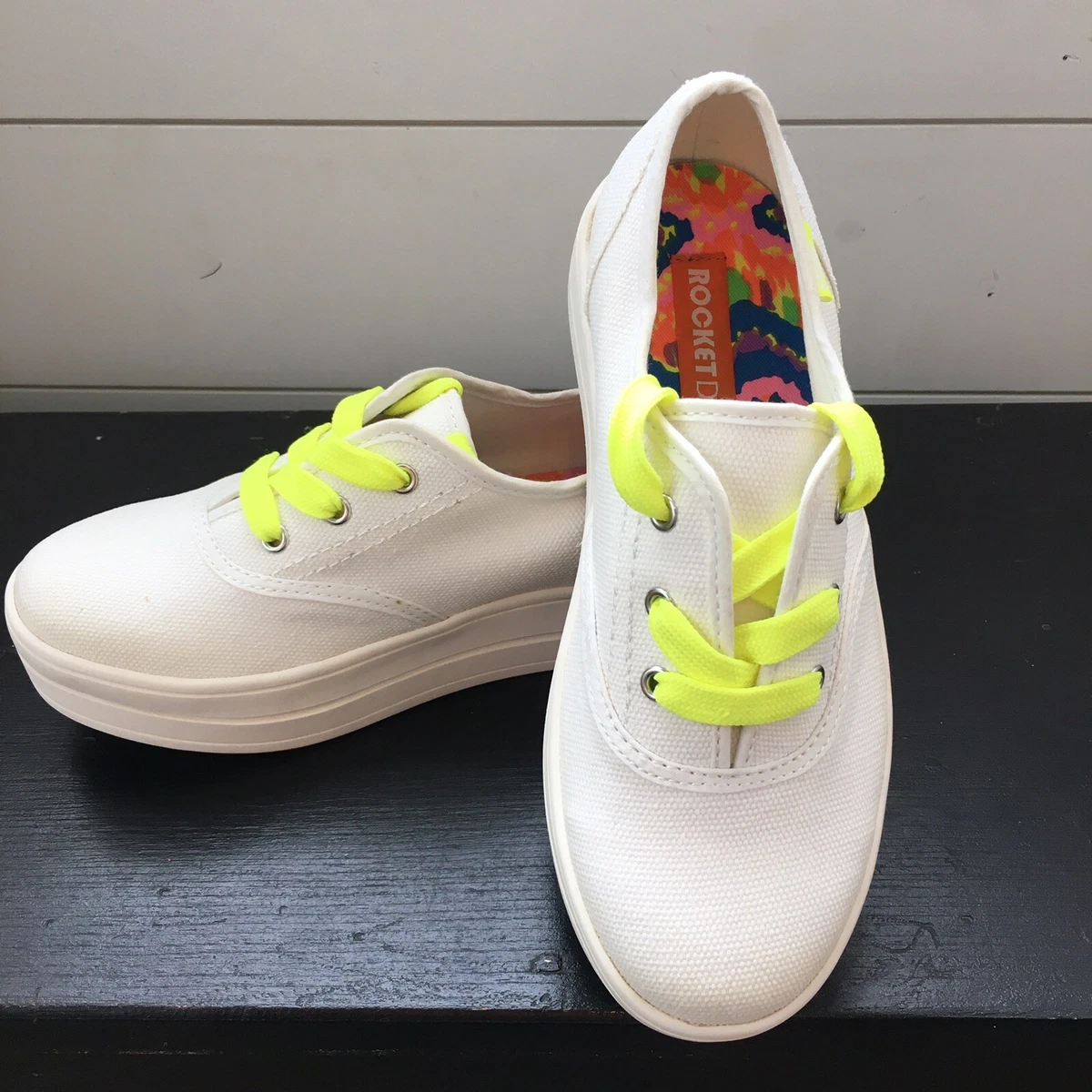 Rocket dog white sale