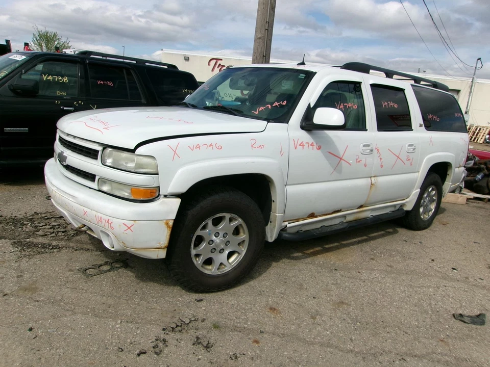 Parasol izquierdo usado se adapta a: Chevrolet Suburban 1500 2003 iluminado L. sin atenuación Foto 2 de 4