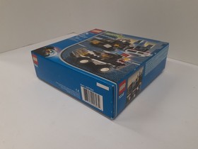 NISB LEGO 7032 WORLD CITY "Highway Patrol & Undercover Van"