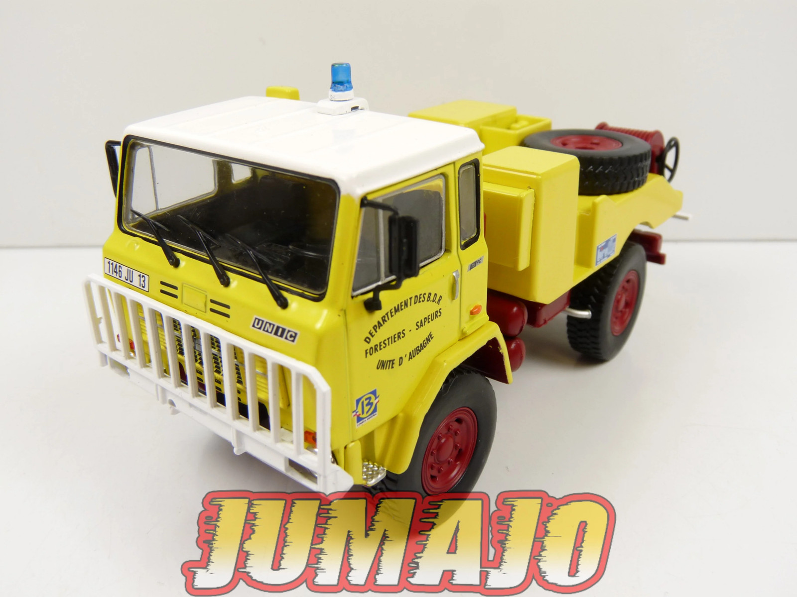 Camion UNIC 75 PC Hachette IXO 1/43 pompier feux de forêts