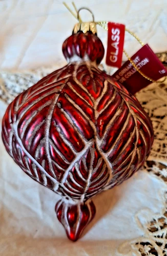 Glass Finial Tear Drop Christmas Ornament RED and White Victorian Tree New