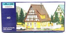 Vau-pe Hobby 8165 Fachwerkhaus mit Garten Plastik-Bausatz Spur H0