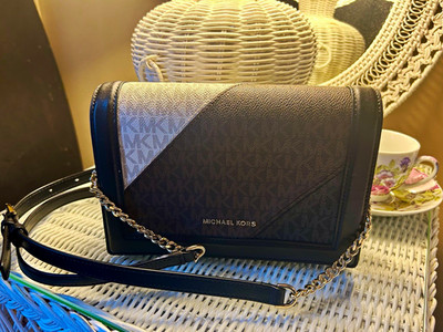 Michael Kors Jet Set Logo Crossbody Bag Black/Gray Small Chain Strap Snap