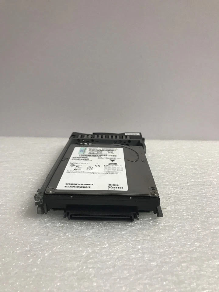 IBM 17R6166 146GB 10K 3.5" U320 SCSI HARD DRIVE WITH TRAY - Image 3 of 3