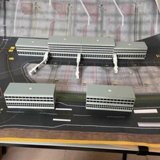 1:400 Scale Airport Terminal Building Air Bridge DIY Model Scene Toy Gift
