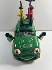 Vintage The Chevron Cars Freddy 4-Wheeler Toy Car 1996 Green With Bikes