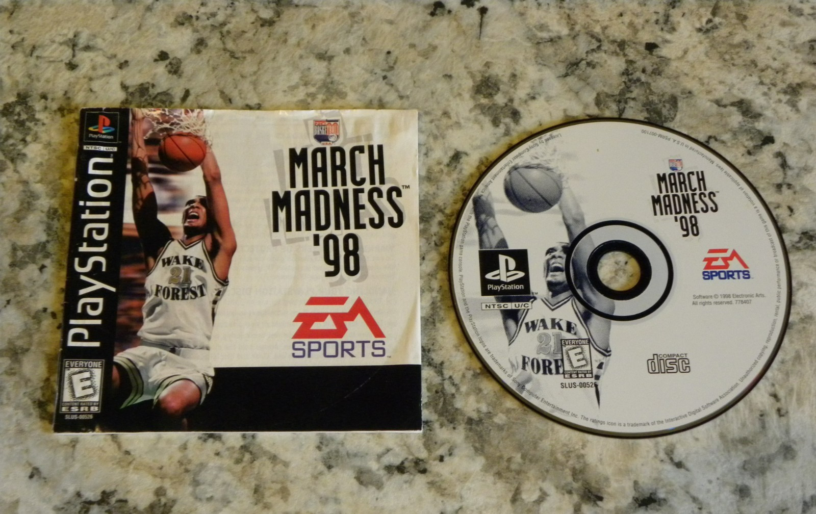 NCAA March Madness '98 (Sony PlayStation 1, PS1) Disc & Manual Only NO TRACKING
