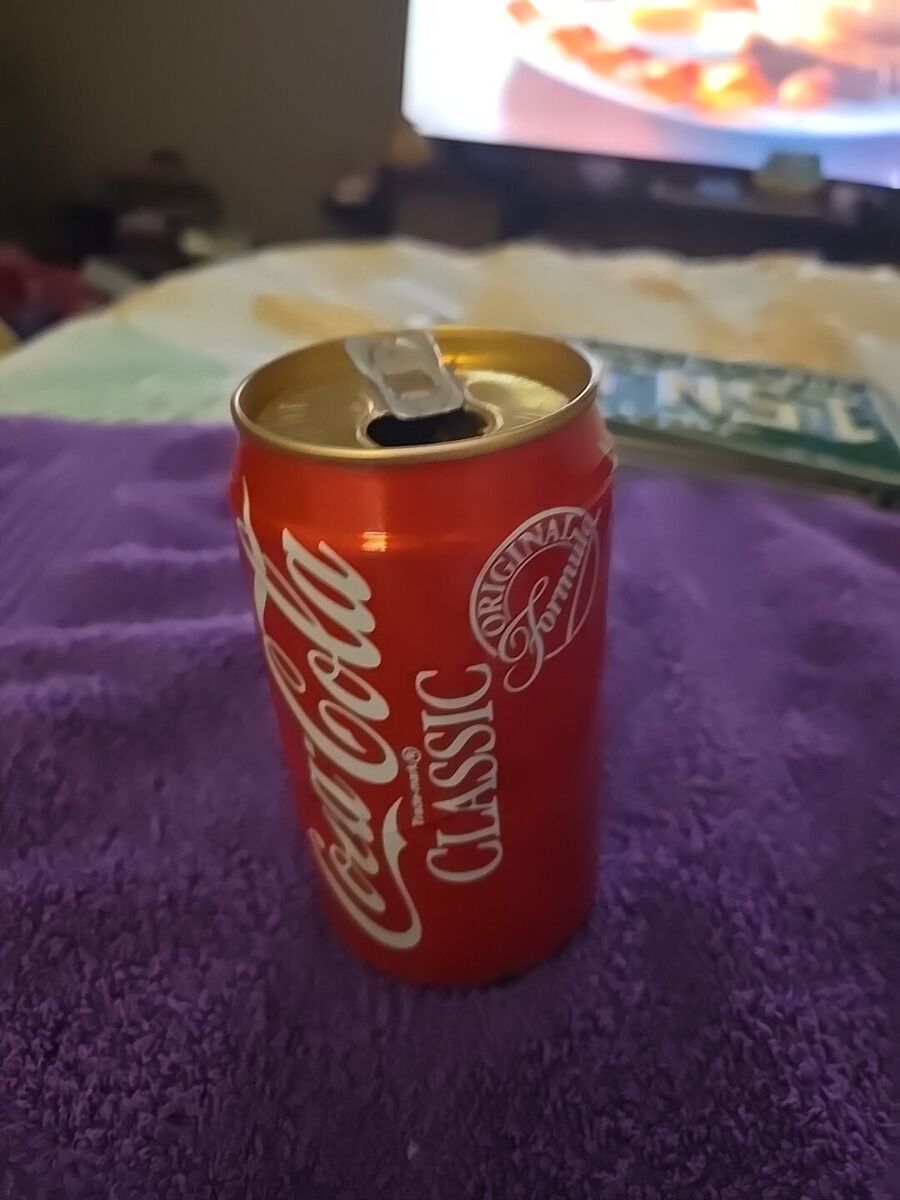 Coca Cola Soda Pop can (Jef) Coca Cola Soda Pop can (Jef)
