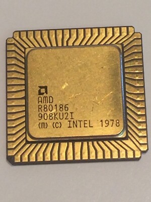AMD R80186 プロセッサ AMD R80186 FLAT PACK GOLD CERAMIC CHIP COLLECTIBLE VINTAGE