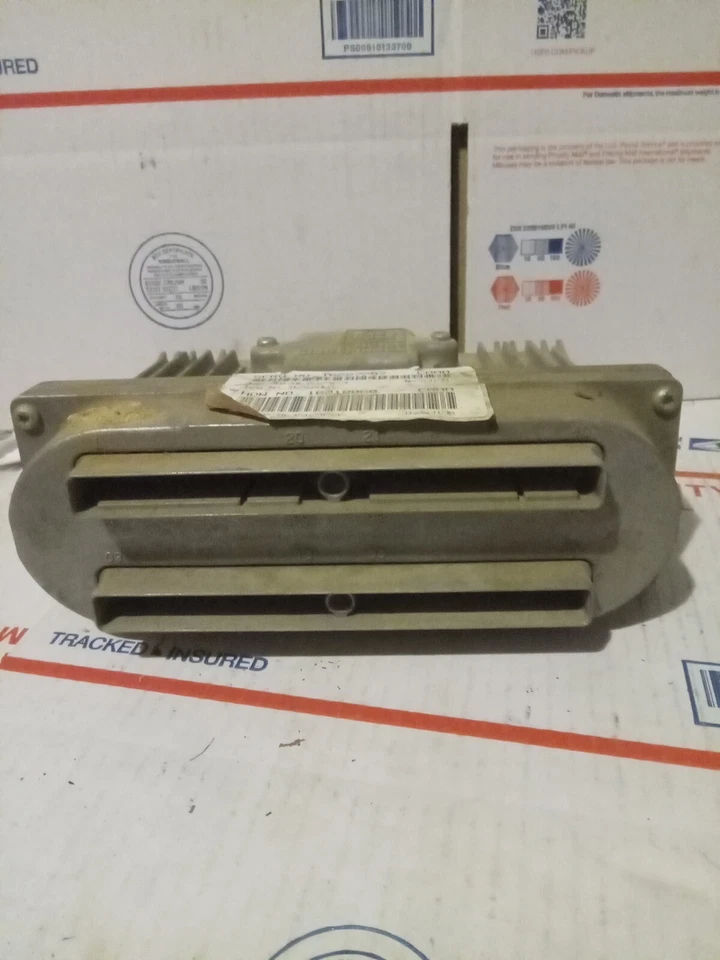 Pontiac Grand Prix 1997 3,8 L motor ordenador 16227797 16218060 Cama OEM Foto 3 de 4