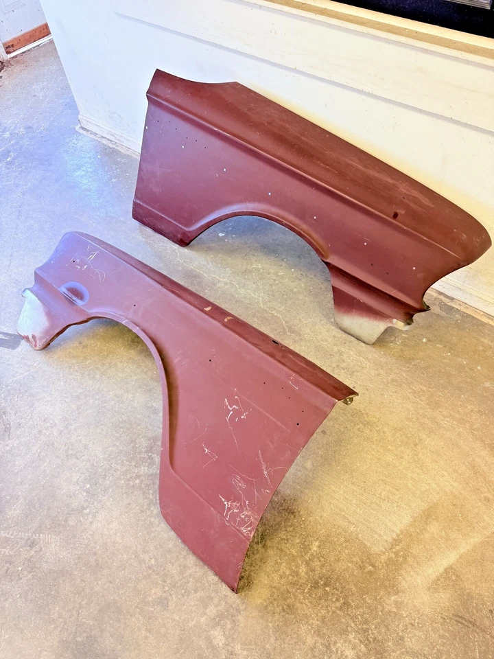 Par de guardabarros delanteros derecho izquierdo 63 64 Ford Fairlane 1963-1964 fabricante de equipos originales de fábrica raro Foto 3 de 4