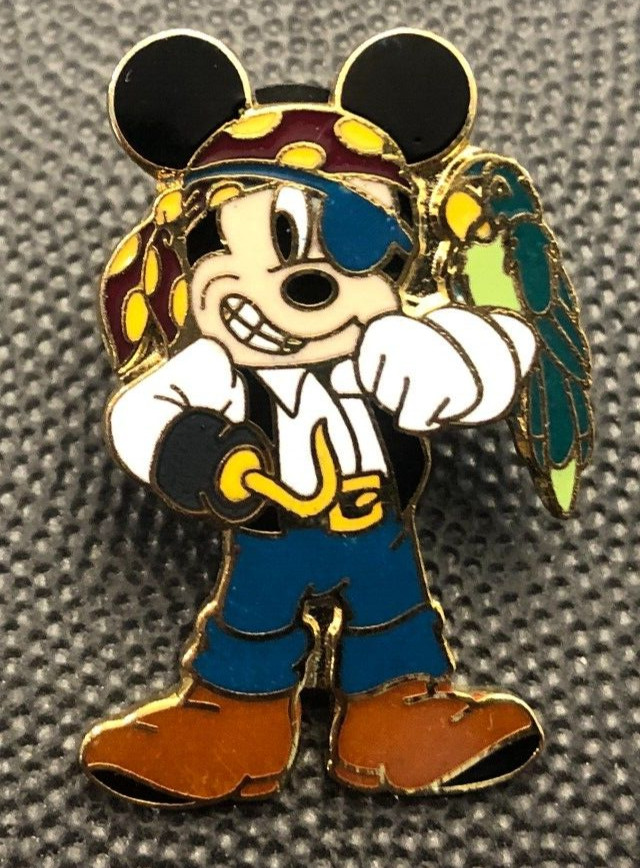Disney pin 508 Mickey Mouse Pirate Parrot hook bandana eye patch pirates *1