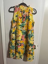 Loft Women’s  Blend Floral Dress NWT Size MP