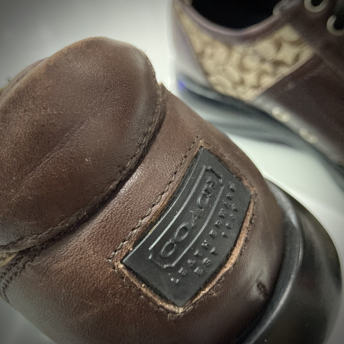 Vintage Coach Leatherware Atlantic Brown Classic Men display picture 1